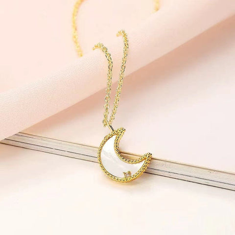18K Gold Moon Single Pendant Inlaid White Fritillaria wholesalekings wholesale silver jewelry