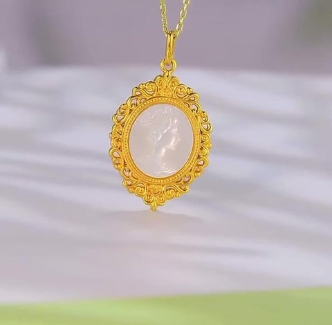 18K Yellow Gold with Mother of Pearl Queen Portrait Pendant wholesalekings wholesale silver jewelry